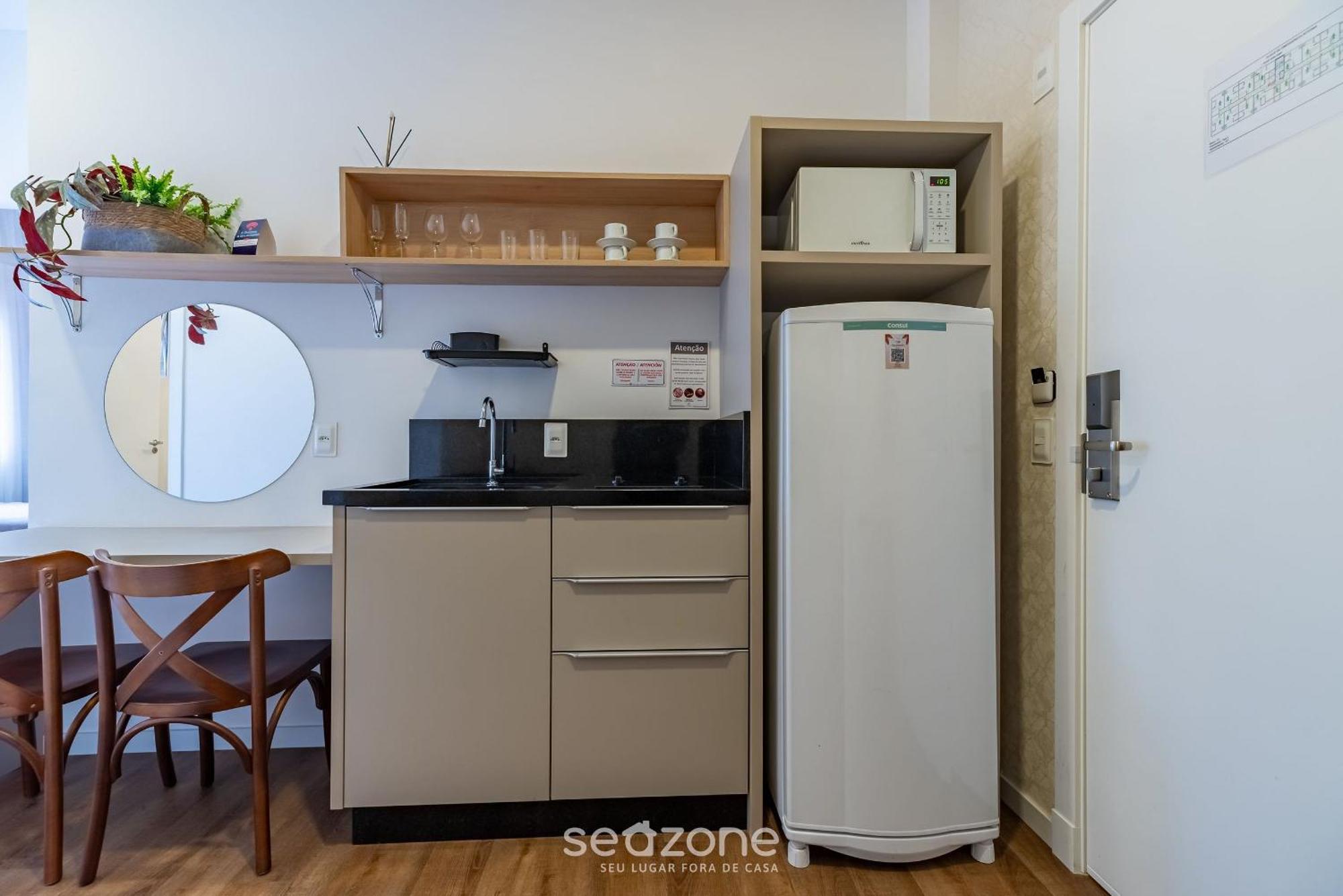 Lindos Studios Vec Bombinhas Εξωτερικό φωτογραφία